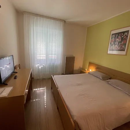 Hotel Bel Sit Comano Terme Exterior photo