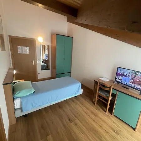 Hotel Bel Sit Comano Terme Exterior photo
