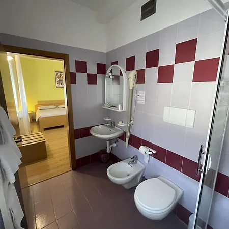Hotel Bel Sit Comano Terme Exterior photo